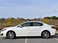 https://autoroyal.es/media/com_expautospro/images/big/turismos_todo_terrenos_y_furgonetas_peugeot_6744a260a2a9b.JPG