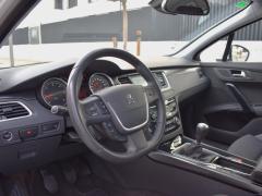 https://autoroyal.es/media/com_expautospro/images/big/turismos_todo_terrenos_y_furgonetas_peugeot_6744a2640f669.JPG