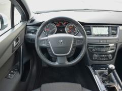 https://autoroyal.es/media/com_expautospro/images/big/turismos_todo_terrenos_y_furgonetas_peugeot_6744a264f3f3b.JPG