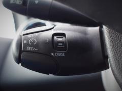 https://autoroyal.es/media/com_expautospro/images/big/turismos_todo_terrenos_y_furgonetas_peugeot_lm_615d85eecdcad.JPG