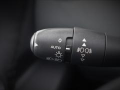 https://autoroyal.es/media/com_expautospro/images/big/turismos_todo_terrenos_y_furgonetas_peugeot_lm_615d85eecdfd7.JPG