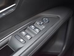 https://autoroyal.es/media/com_expautospro/images/big/turismos_todo_terrenos_y_furgonetas_peugeot_lm_62ce99c707f4a.JPG
