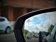 https://autoroyal.es/media/com_expautospro/images/big/turismos_todo_terrenos_y_furgonetas_peugeot_lm_645a26ce7827b.JPG