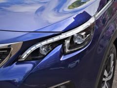 https://autoroyal.es/media/com_expautospro/images/big/turismos_todo_terrenos_y_furgonetas_peugeot_lm_645a26d0f030b.JPG