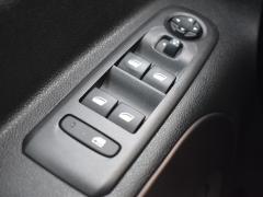 https://autoroyal.es/media/com_expautospro/images/big/turismos_todo_terrenos_y_furgonetas_peugeot_nuevo_rifter_6964e0a13b5f0.JPG