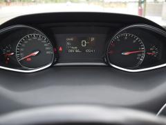 https://autoroyal.es/media/com_expautospro/images/big/turismos_todo_terrenos_y_furgonetas_peugeot_y_62b09786eb0b8.JPG