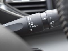 https://autoroyal.es/media/com_expautospro/images/big/turismos_todo_terrenos_y_furgonetas_peugeot_y_62b097878aeca.JPG