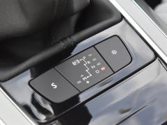 https://autoroyal.es/media/com_expautospro/images/big/turismos_todo_terrenos_y_furgonetas_peugeot_y_62b0979329981.JPG