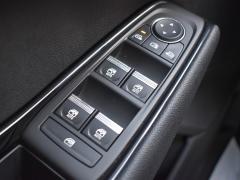 https://autoroyal.es/media/com_expautospro/images/big/turismos_todo_terrenos_y_furgonetas_renault_austral_6ab6a57e45d45.JPG