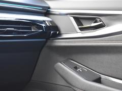 https://autoroyal.es/media/com_expautospro/images/big/turismos_todo_terrenos_y_furgonetas_renault_austral_6ab6a59fbdea6.JPG
