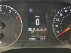 https://autoroyal.es/media/com_expautospro/images/big/turismos_todo_terrenos_y_furgonetas_renault_captur_6a5f2f4ae5b8f.jpg