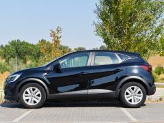 https://autoroyal.es/media/com_expautospro/images/big/turismos_todo_terrenos_y_furgonetas_renault_captur_6a7c99d958152.JPG