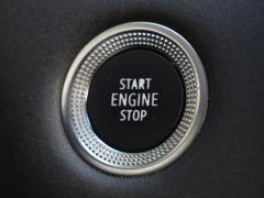 https://autoroyal.es/media/com_expautospro/images/big/turismos_todo_terrenos_y_furgonetas_renault_captur_6a7c99df30db0.JPG