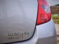 https://autoroyal.es/media/com_expautospro/images/big/turismos_todo_terrenos_y_furgonetas_renault_clio_5fda009e39eaf.JPG