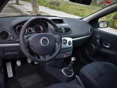 https://autoroyal.es/media/com_expautospro/images/big/turismos_todo_terrenos_y_furgonetas_renault_clio_5fda00a098565.JPG