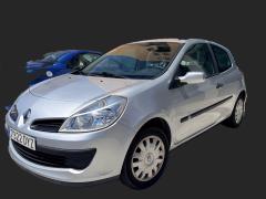 https://autoroyal.es/media/com_expautospro/images/big/turismos_todo_terrenos_y_furgonetas_renault_clio_6a22febf36aa3.jpeg
