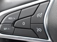 https://autoroyal.es/media/com_expautospro/images/big/turismos_todo_terrenos_y_furgonetas_renault_clio_6ac0e98af30f8.JPG