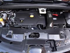 https://autoroyal.es/media/com_expautospro/images/big/turismos_todo_terrenos_y_furgonetas_renault_espace_61237a49eddbf.JPG