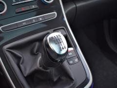 https://autoroyal.es/media/com_expautospro/images/big/turismos_todo_terrenos_y_furgonetas_renault_grand_scenic_622f922e7687f.JPG
