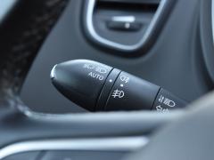 https://autoroyal.es/media/com_expautospro/images/big/turismos_todo_terrenos_y_furgonetas_renault_grand_scenic_63849316c7c11.JPG