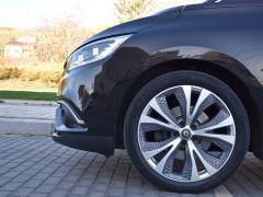 https://autoroyal.es/media/com_expautospro/images/big/turismos_todo_terrenos_y_furgonetas_renault_grand_scenic_63849339aeed9.JPG