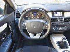https://autoroyal.es/media/com_expautospro/images/big/turismos_todo_terrenos_y_furgonetas_renault_laguna_6a1ea60c30792.JPG