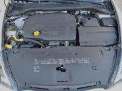https://autoroyal.es/media/com_expautospro/images/big/turismos_todo_terrenos_y_furgonetas_renault_laguna_6a1ea60c5db3c.JPG