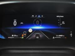 https://autoroyal.es/media/com_expautospro/images/big/turismos_todo_terrenos_y_furgonetas_renault_megane_69c18a4e85994.JPG