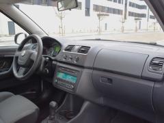 https://autoroyal.es/media/com_expautospro/images/big/turismos_todo_terrenos_y_furgonetas_skoda_fabia_6745f4793802b.JPG