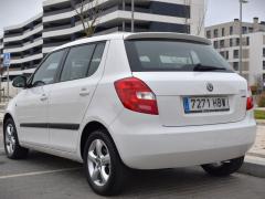 https://autoroyal.es/media/com_expautospro/images/big/turismos_todo_terrenos_y_furgonetas_skoda_fabia_6745f47c296a4.JPG
