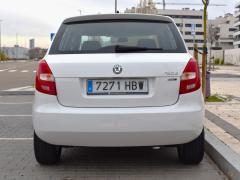 https://autoroyal.es/media/com_expautospro/images/big/turismos_todo_terrenos_y_furgonetas_skoda_fabia_6745f47ceedc6.JPG