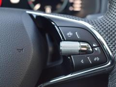 https://autoroyal.es/media/com_expautospro/images/big/turismos_todo_terrenos_y_furgonetas_skoda_karoq_6388c7588adc8.JPG
