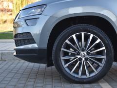 https://autoroyal.es/media/com_expautospro/images/big/turismos_todo_terrenos_y_furgonetas_skoda_karoq_6388c76eaea95.JPG