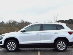 https://autoroyal.es/media/com_expautospro/images/big/turismos_todo_terrenos_y_furgonetas_skoda_karoq_69aeb81a742c8.JPG