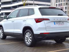 https://autoroyal.es/media/com_expautospro/images/big/turismos_todo_terrenos_y_furgonetas_skoda_karoq_69aeb81b64853.JPG