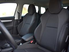 https://autoroyal.es/media/com_expautospro/images/big/turismos_todo_terrenos_y_furgonetas_skoda_karoq_69c2cbf86f90a.JPG