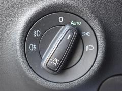 https://autoroyal.es/media/com_expautospro/images/big/turismos_todo_terrenos_y_furgonetas_skoda_karoq_69c2cbfc27706.JPG