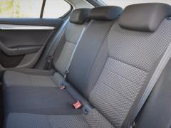 https://autoroyal.es/media/com_expautospro/images/big/turismos_todo_terrenos_y_furgonetas_skoda_octavia_6194f54049c64.JPG