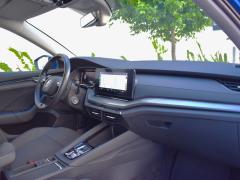 https://autoroyal.es/media/com_expautospro/images/big/turismos_todo_terrenos_y_furgonetas_skoda_octavia_69fc7229a1fb6.JPG