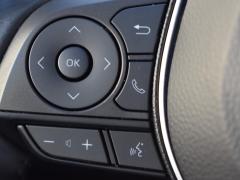 https://autoroyal.es/media/com_expautospro/images/big/turismos_todo_terrenos_y_furgonetas_toyota_corolla_6ab6afd843046.JPG