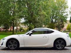 https://autoroyal.es/media/com_expautospro/images/big/turismos_todo_terrenos_y_furgonetas_toyota_gt86_5da9d7821867a.JPG