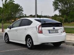 https://autoroyal.es/media/com_expautospro/images/big/turismos_todo_terrenos_y_furgonetas_toyota_prius_62b040de12b17.JPG