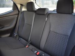 https://autoroyal.es/media/com_expautospro/images/big/turismos_todo_terrenos_y_furgonetas_toyota_yaris_6a42b12d46f3e.JPG