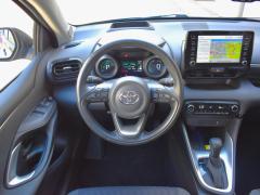 https://autoroyal.es/media/com_expautospro/images/big/turismos_todo_terrenos_y_furgonetas_toyota_yaris_6a42b12eda4b7.JPG