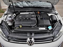 https://autoroyal.es/media/com_expautospro/images/big/turismos_todo_terrenos_y_furgonetas_volkswagen_golf_5fedbf29826a0.JPG