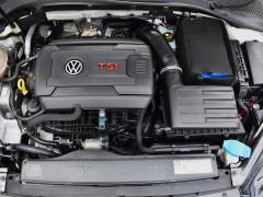 https://autoroyal.es/media/com_expautospro/images/big/turismos_todo_terrenos_y_furgonetas_volkswagen_golf_66030621293fe.JPG