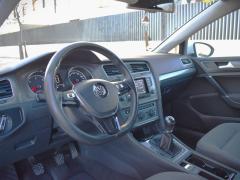 https://autoroyal.es/media/com_expautospro/images/big/turismos_todo_terrenos_y_furgonetas_volkswagen_golf_69305ed712e0e.JPG