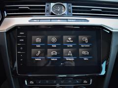 https://autoroyal.es/media/com_expautospro/images/big/turismos_todo_terrenos_y_furgonetas_volkswagen_passat_616081e1d0138.JPG