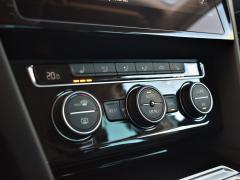 https://autoroyal.es/media/com_expautospro/images/big/turismos_todo_terrenos_y_furgonetas_volkswagen_passat_616081e2d3b6e.JPG