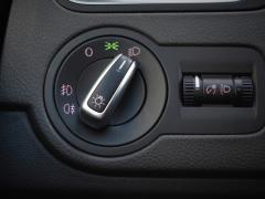 https://autoroyal.es/media/com_expautospro/images/big/turismos_todo_terrenos_y_furgonetas_volkswagen_polo_61af45a7ae116.JPG